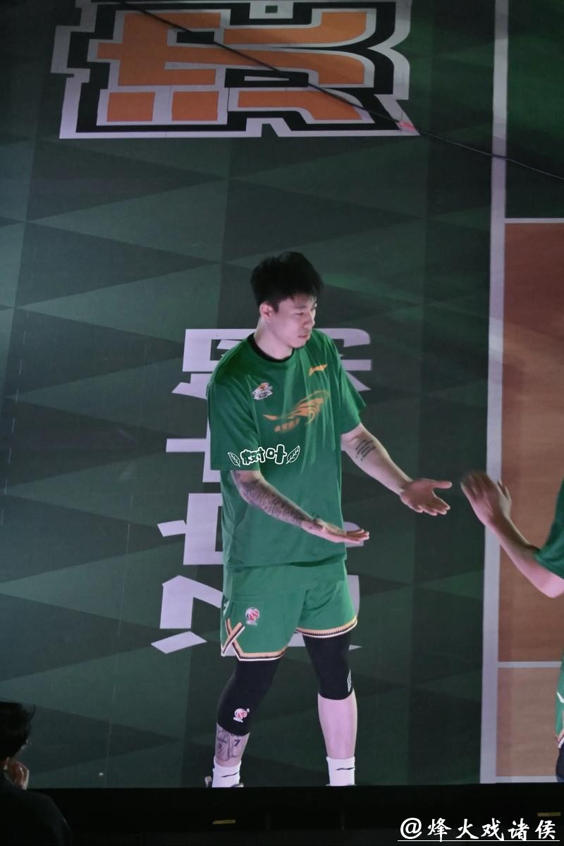 周琦22+17新疆逆转辽宁 张镇麟19+8梅奥30分 周琦22+17新疆逆转辽宁 张镇麟19+8梅奥30分