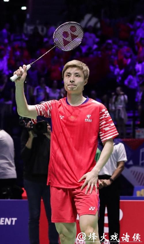 马来西亚羽毛球公开赛：石宇奇、陈雨菲进四强